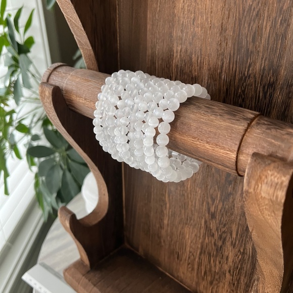 Selenite Bracelet (One) - Picture 1 of 3